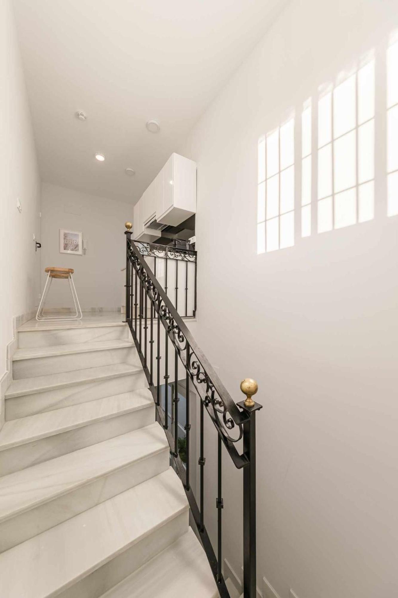 Isg Apartments Cuna Севілья Екстер'єр фото